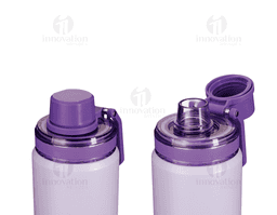 Garrafa Térmica em inox 304, pintura eletrostática e capacidade para até 400ml. Possui estrutura em parede dupla e vedação a vácuo para oferecer a conservação da temperatura de líquidos por mais tempo. Dispõe ainda de tampa rosqueável em plástico, com protetor rosqueável para o bocal e alça para transporte. Acompanha base antiderrapante removível.
