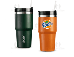 Copo térmico com capacidade para até 600ml. Possui estrutura de parede dupla com interior em inox 304 e exterior em inox 201 e pintura em spray, além de tampa rosqueável em polipropileno (PP), com abertura por mecanismo giratório e entrada para canudo. Acompanha canudo em PP.