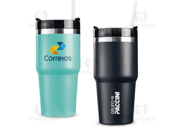 Copo térmico com capacidade para até 600ml. Possui estrutura de parede dupla com interior em inox 304 e exterior em inox 201 e pintura em spray, além de tampa rosqueável em polipropileno (PP), com abertura por mecanismo giratório e entrada para canudo. Acompanha canudo em PP.