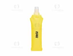 Squeeze dobrável feito em poliuretano termoplástico (TPU) livre de BPA. Possui capacidade máxima de 500ml, bico rosqueável com protetor de encaixe em plástico e topo em silicone macio, que permite o consumo de líquidos ao morder levemente a ponta após inclinar o squeeze.