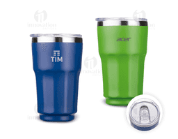 Copo térmico com capacidade máxima de 300ml. Possui estrutura de parede dupla com interior em inox 304 e exterior em inox 201 e pintura eletrostática. Conta com tampa de pressão em plástico com protetor deslizante para o bocal e anel de vedação emborrachado.