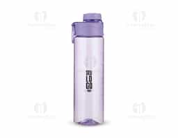 Garrafa produzida em plástico AS livre de BPA com capacidade máxima de 700 ml e marcação de volume no corpo. Possui tampa rosqueável em polipropileno (PP), protetor para o bocal, anel interno de vedação e alça fixa para facilitar o transporte.