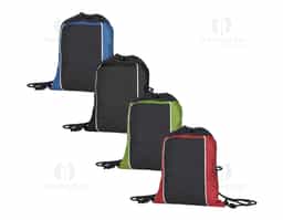 Mochila saco impermeável em fibra de poliéster. Contém bolso horizontal com zíper na parte frontal e alças de nylon.