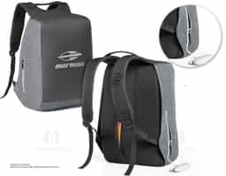 Mochila para notebook em 900D de alta densidade e tarpaulin. Sistema antirroubo: compartimento principal com zíper oculto e parte posterior com 2 bolsos ocultos com zíper, para maior segurança. Compartimento principal forrado e almofadado, com 2 divisórias almofadadas para notebook até 15.6'' e tablet 10.5''.