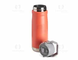 Garrafa térmica em inox de parede dupla, capacidade de 700ml. Tampa com alça de transporte, bico flip e canudo interno.