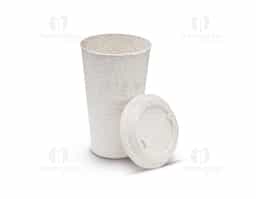 Copo fibra de arroz com capacidade de 550ml. Feito em polipropileno atóxico, o copo possui tampa rosqueável com bocal