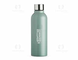 Garrafa de 800ml em inox com acabamento fosco e tampa rosqueável, oferecendo praticidade e segurança no transporte. Possui design funcional e boa capacidade para o consumo diário de água, sendo uma opção útil para ambientes corporativos, deslocamentos e rotina diária.