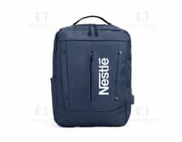 Mochila de nylon 21 Litros com dois compartimentos, sendo o principal com bolso para notebook 15,6. Com divisórias internas para acessórios, a mochila possui bolso lateral, suporte externo USB e alça para engate em malas de viagem..40x30x18