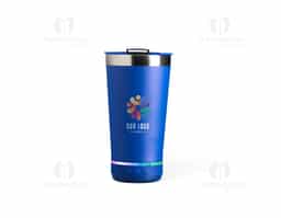 Copo térmico de inox com caixa de som e capacidade 400ml. Contém tampa com abridor. Caixa de som possui botão para ligar/desligar, botões para aumentar diminuir volume/ avançar e retroceder faixas. Operante no modo bluetooth e entrada TF (cartão MicroSD). Acompanha cabo USB Tipo-C. Obs.: A caixa de som não é a prova dágua, para a higienização do copo é necessário desrosquear a caixa de som para remove-la.