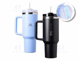 Caneca térmica com capacidade de 1,2 litros feita em inox 304 com parede dupla, contém tampa acrílica rosqueável com acesso para canudo e pegador plástico com aderência emborrachada. Acompanha canudo plástico.