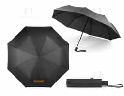 Guarda-chuva em poliéster 100% reciclado 190T pongee, com varetas em fibra de vidro e pega em PP. O guarda-chuva, dobrável em 3 secções, tem abertura automática e é à prova de vento.