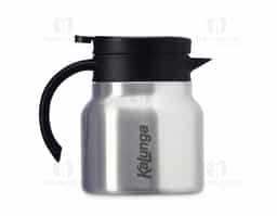 Chaleira térmica de 750 ml em inox, com infusor, display LED e termômetro digital na tampa para indicar a temperatura do líquido. Conta com base antiderrapante, alça ergonômica e tampa plástica com alavanca de acionamento, oferecendo praticidade e controle de temperatura.