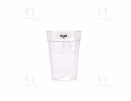 Copo em plástico PS Cristal transparente, com capacidade de 190 ml. Seu design prático o torna ideal para diversas ocasiões, como café, água, suco, refrigerante ou bebidas em momentos de lazer, sendo uma opção versátil para uso doméstico ou profissional.