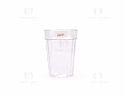 Copo em plástico PS Cristal transparente, com capacidade de 190 ml. Seu design prático o torna ideal para diversas ocasiões, como café, água, suco, refrigerante ou bebidas em momentos de lazer, sendo uma opção versátil para uso doméstico ou profissional.