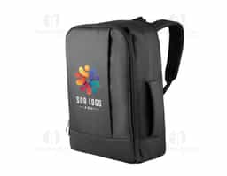 Mochila/pasta confeccionada em poliéster 300D com detalhe em PU e interior em poliéster 210D, unindo resistência e sofisticação. Possui alças lateral e de ombro acolchoadas, alça de mão e engate para mala de viagem. Conta com bolso frontal com zíper, compartimento interno para notebook de até 15,6” e bolso traseiro que permite ocultar as alças. Um brinde corporativo versátil, funcional e ideal para o dia a dia profissional.